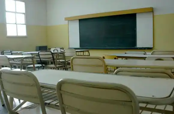 Anunciaron un paro nacional docente para este jueves 4 de abril