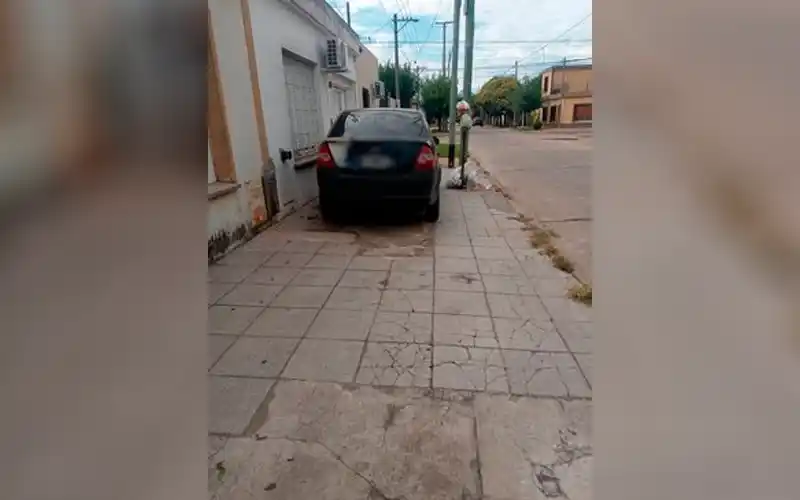 Calle Independencia: “Necesitamos pasar”