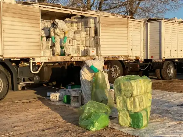 Campo Limpio: Recolectaron más de 4500 envases de agroquímicos en Chascomús