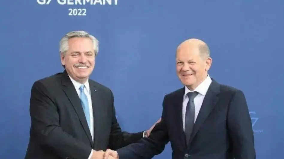 Alberto Fernández parte hacia Alemania para participar de la cumbre del G7