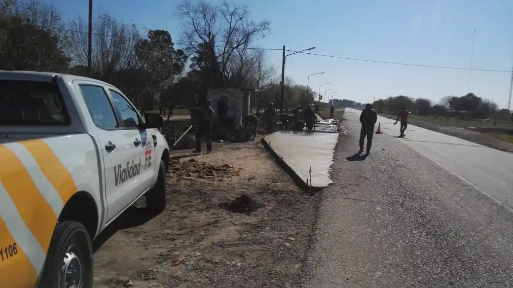 A Toda Costa: construyen dársenas sobre la Ruta Provincial N°1