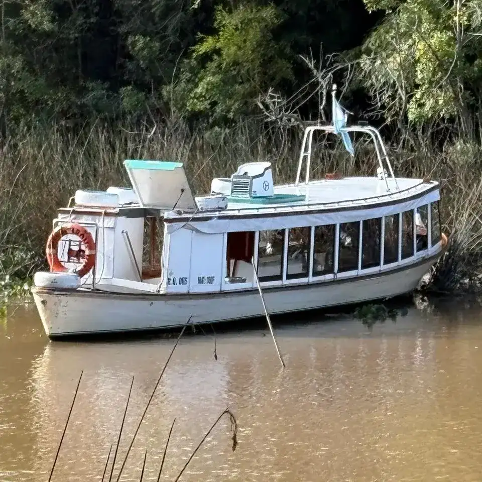 lancha colectivo