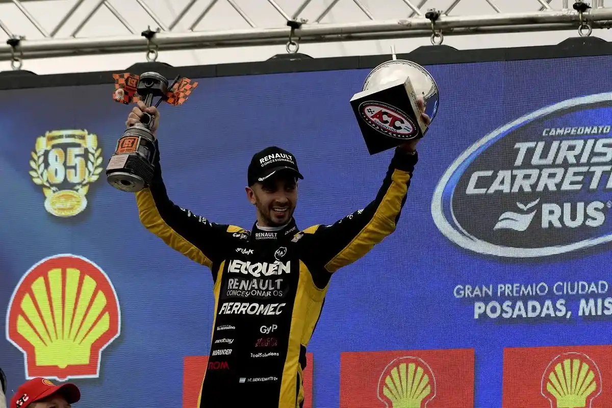 Turismo Carretera: Juan Cruz Benvenuti se quedó con la carrera en Posadas