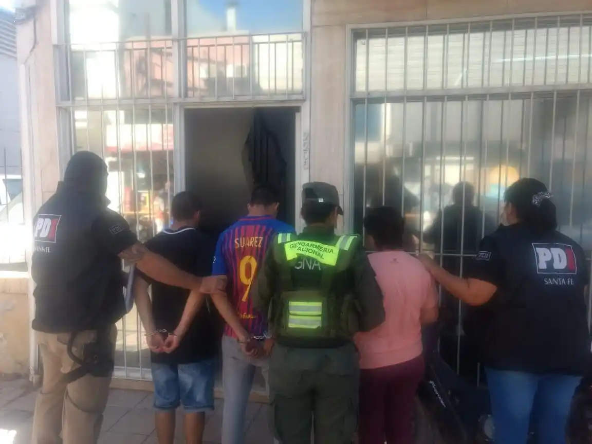 PDI realizó allanamientos y detuvo a seis personas en Santo Tomé