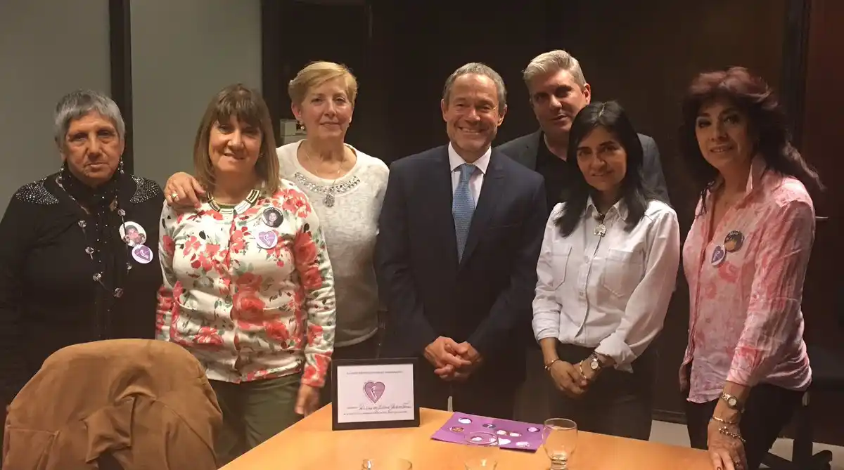 Ferrari recibió a promotores de marcha #ParaQueNoTePase y prometió cambios