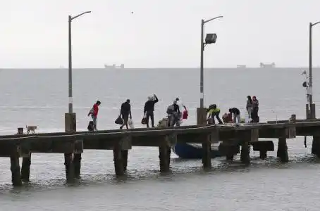 Venezolanos, los nuevos balseros que cruzan el Caribe