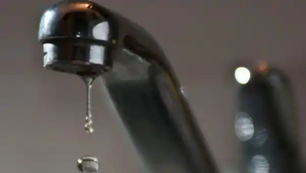 Un fallo judicial sienta un precedente contra el tarifazo del agua