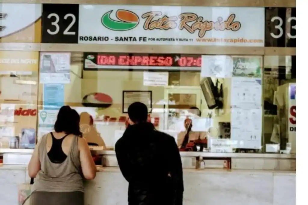 Rosario: devuelven o cambian pasajes por temor a nuevas restricciones
