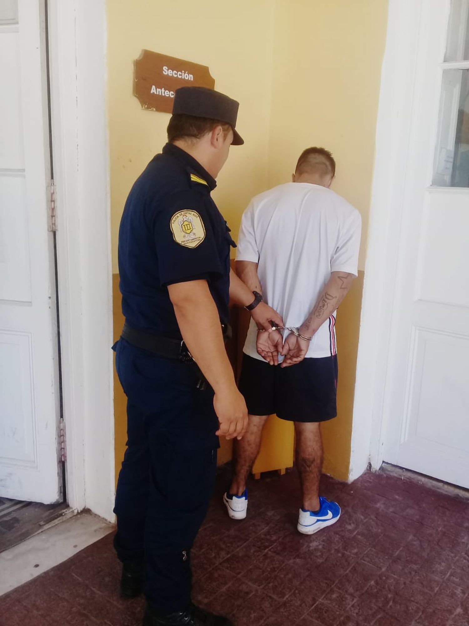 Detuvieron al supuesto motochorro que asaltó a una turista en Boulevard De León
