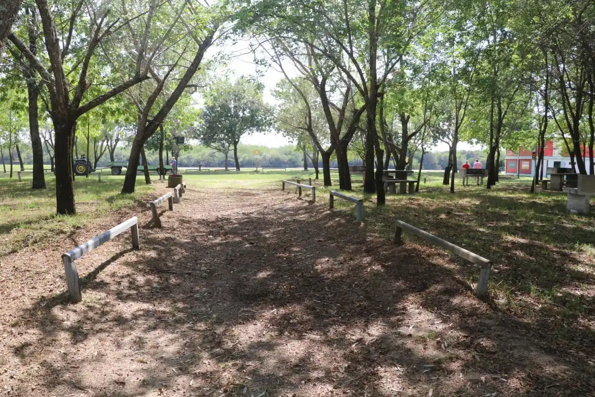 Durante Semana Santa estará abierto el Camping Parque del Sol