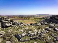 La huella de las pircas, vestigios de una memoria serrana en Tandilia