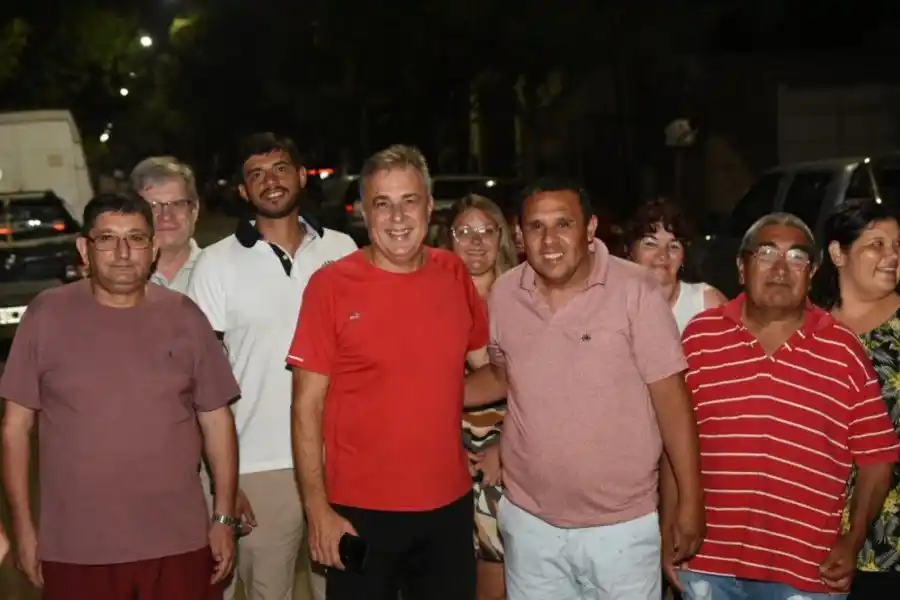 Nuevas luminarias led en barrio Güemes: las obras se suman a otras intervenciones en el sector