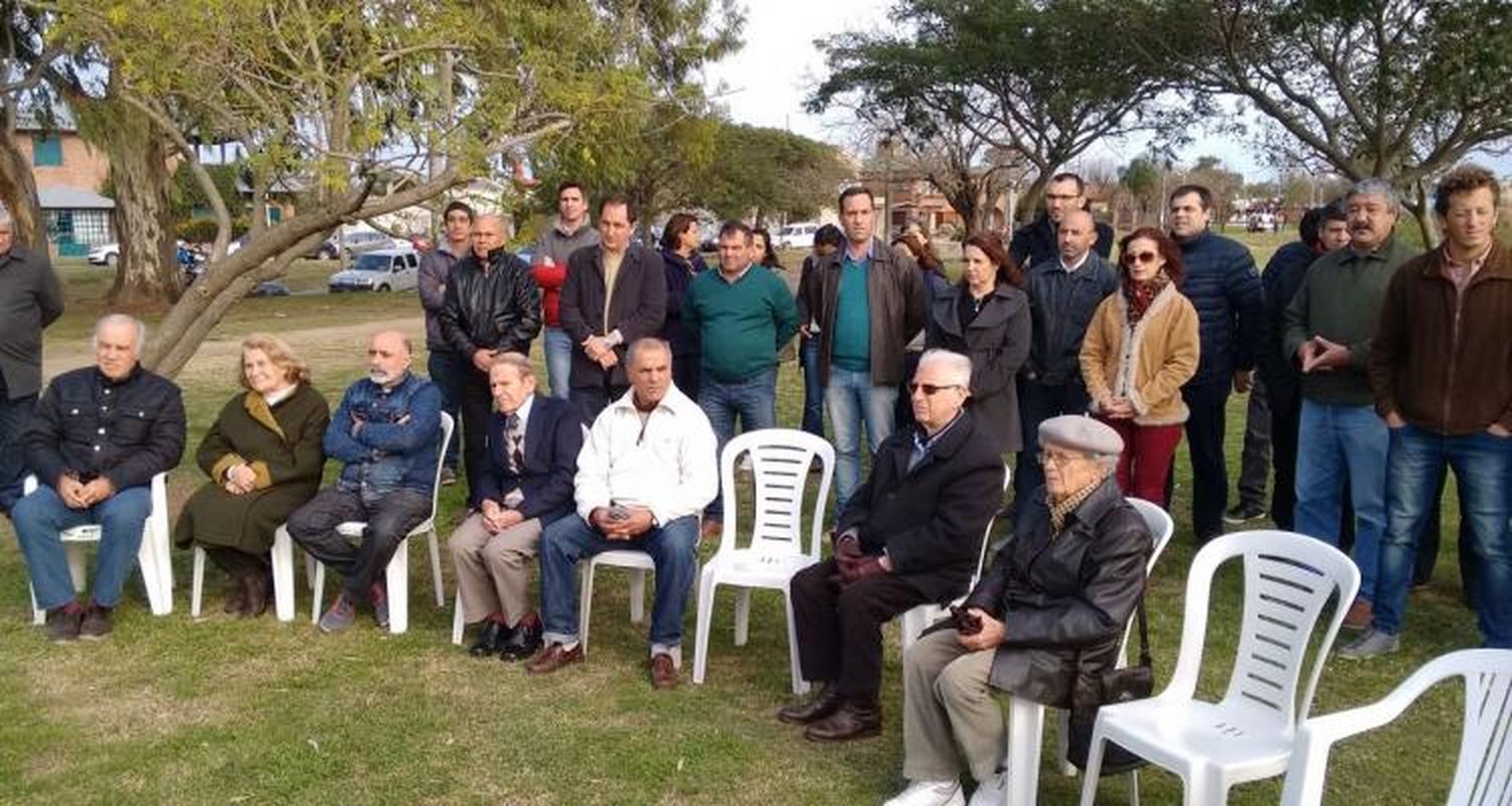 Acto por los 110 años de San Pedro Ciudad  con reconocimientos