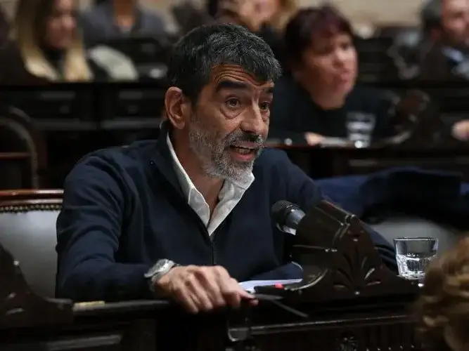 El Gobierno considera que el accionar del diputado podría encuadrarse dentro de un caso de espionaje ilegal o violación de la privacidad