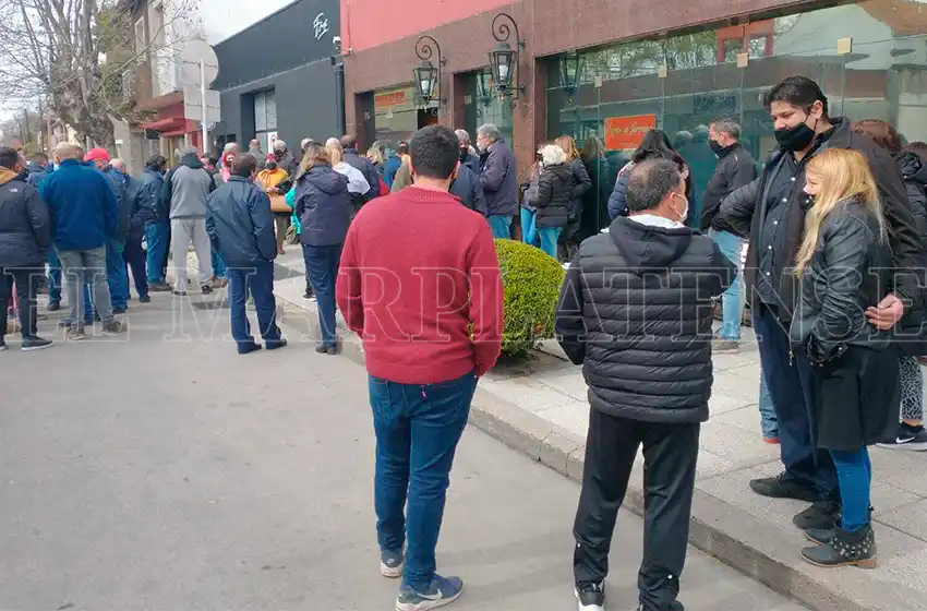 Dolor por la muerte del marplatense que sufrió un ACV durante una nota radial