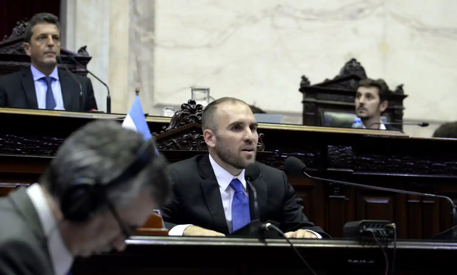 Guzmán en Diputados: Apuntó al gobierno anterior y al FMI y dijo que habrá "frustración" en bonistas