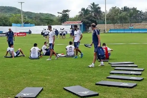 La selección se entrenó en Barranquilla pensando en el duelo de mañana