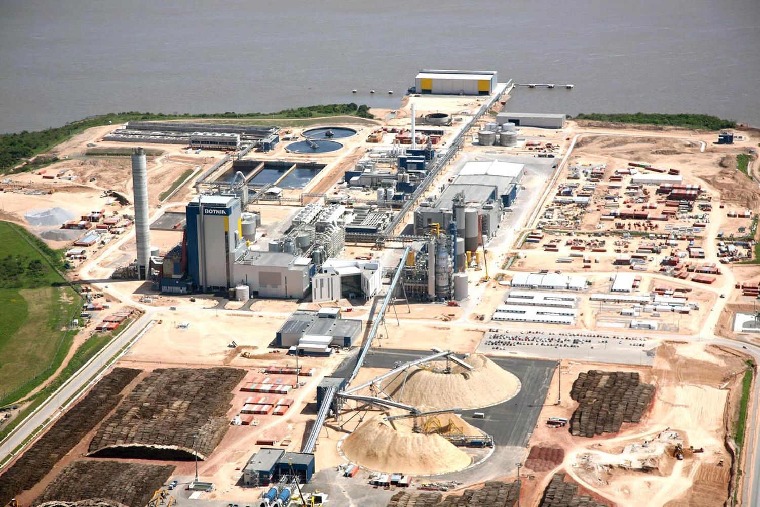 Diez años de saqueo y contaminación