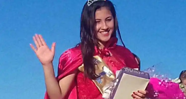 #Vidriera:  La reina de Río Tala