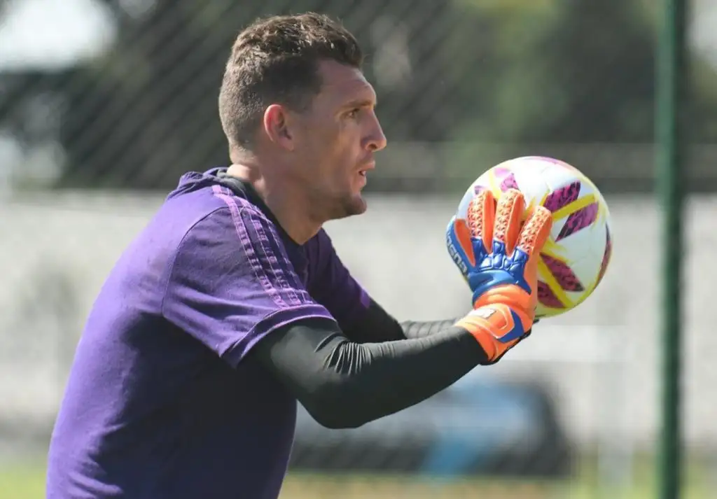 Armani fue descartado  para jugar con Internacional