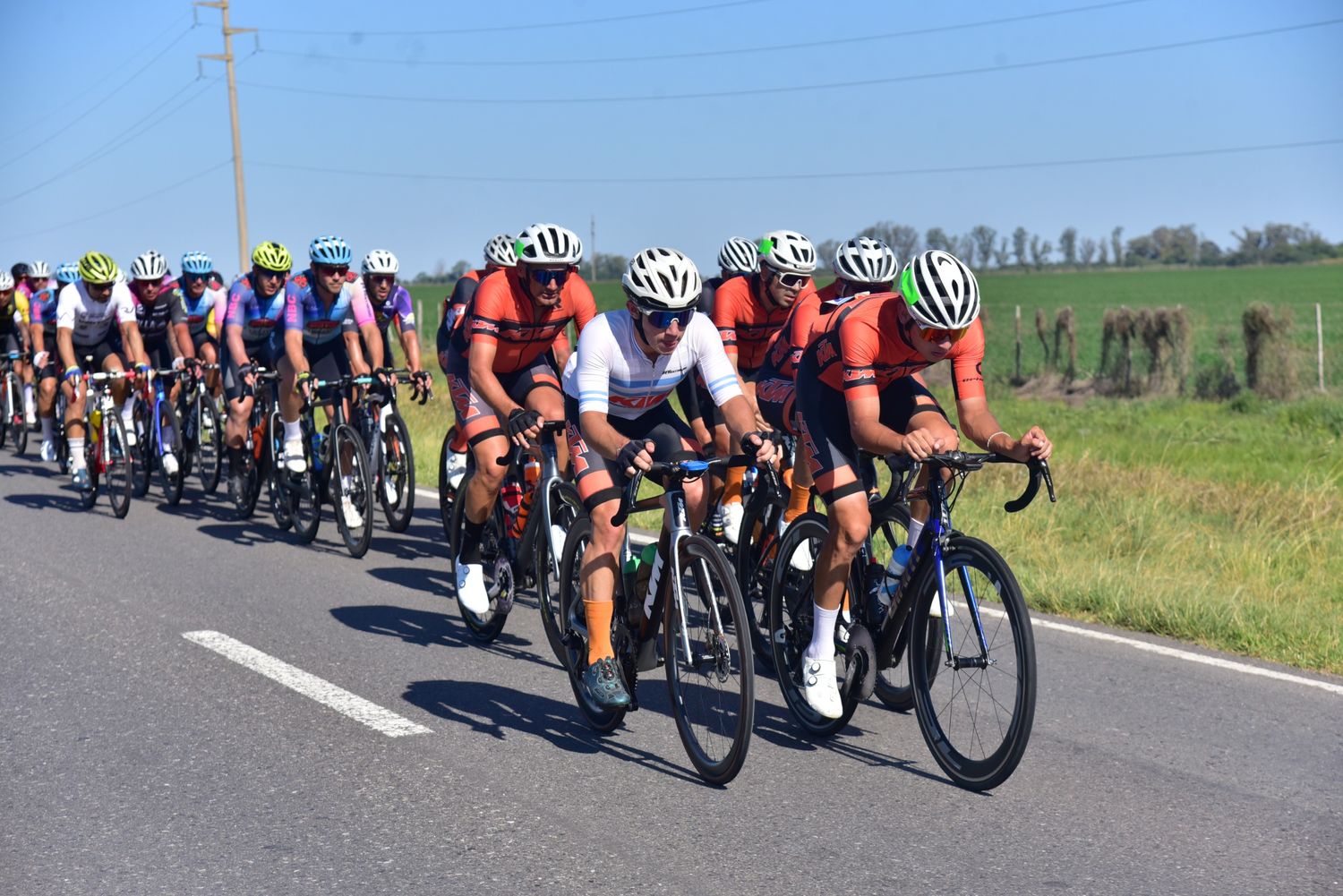 Los equipos más importantes de la carrera dicidieron no largar la etapa del domingo.