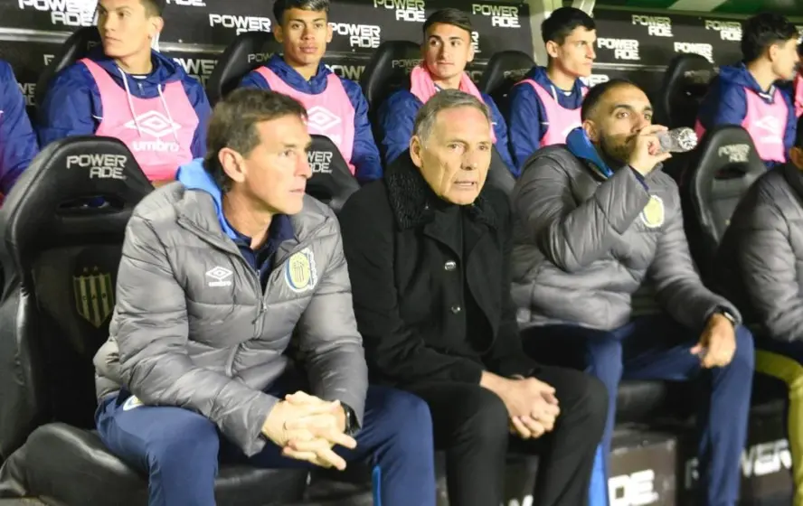 Tras la dura derrota, Russo señaló: “No solo a Central le cuesta de visitante, aunque me frustra no encontrar lo que nos falta”