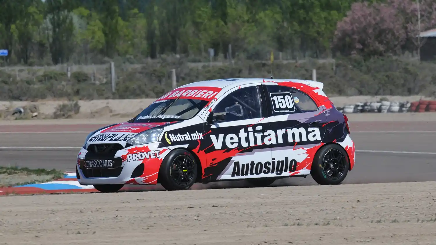 Turismo Nacional: Juan José Gárriz y Juancho Eluchans corren este domingo en Trelew