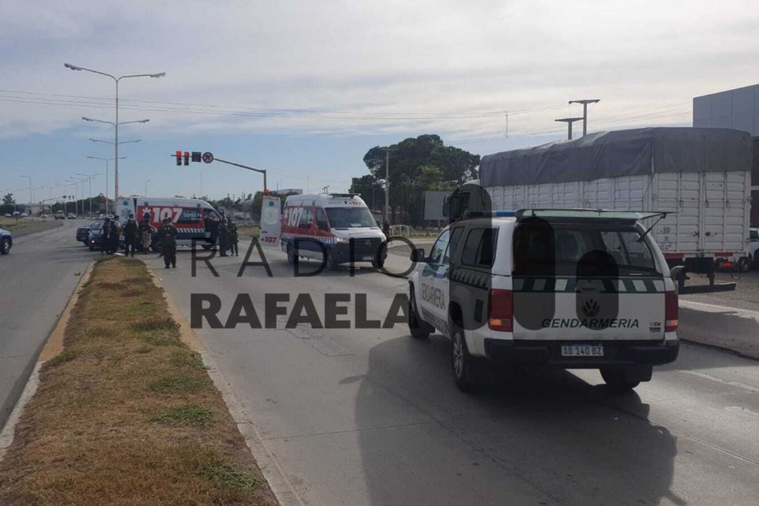 Grave accidente en el tramo urbano de la ruta 34: una mujer está luchando por su vida