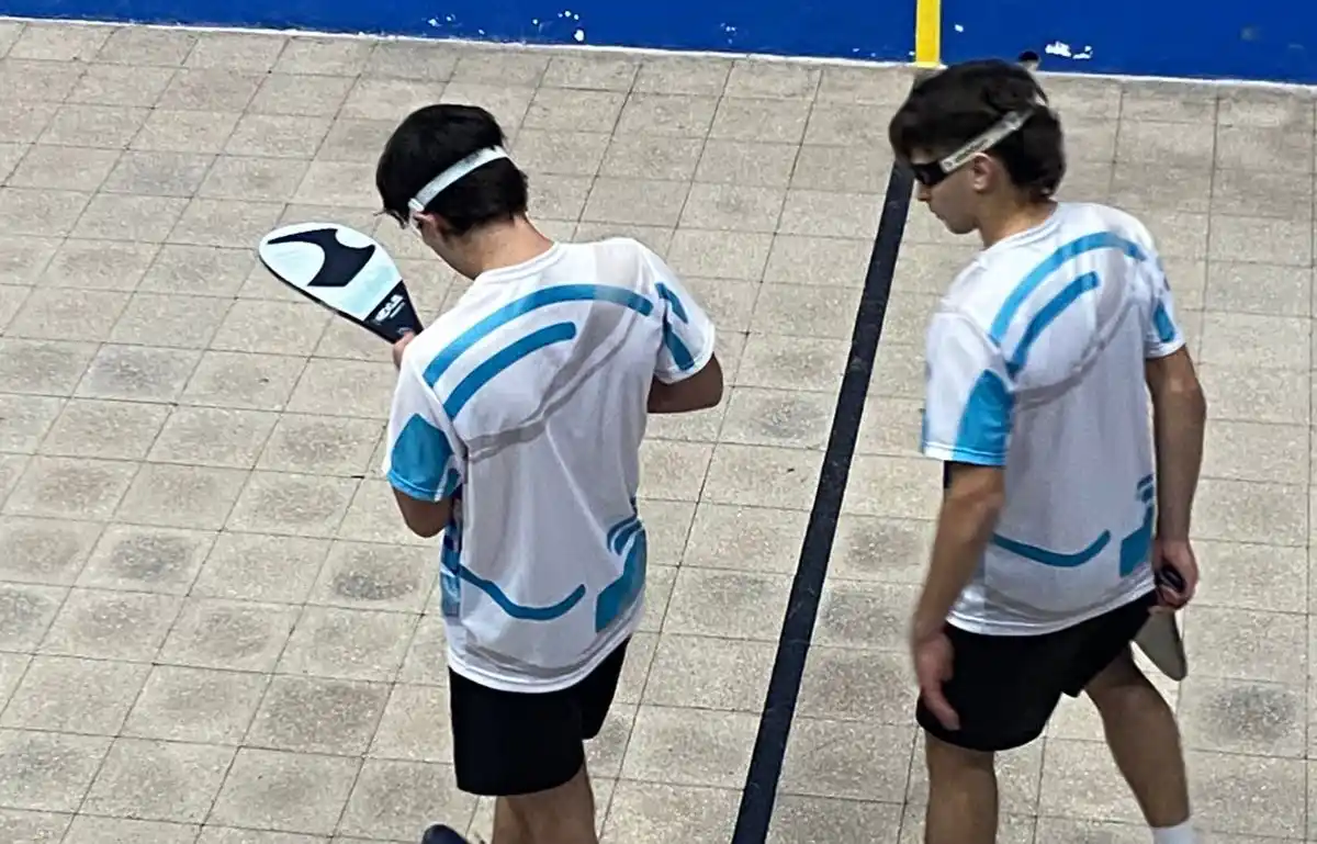 Facundo Killamet y Joaquín Gayol representaron al Club de Pelota en Rauch