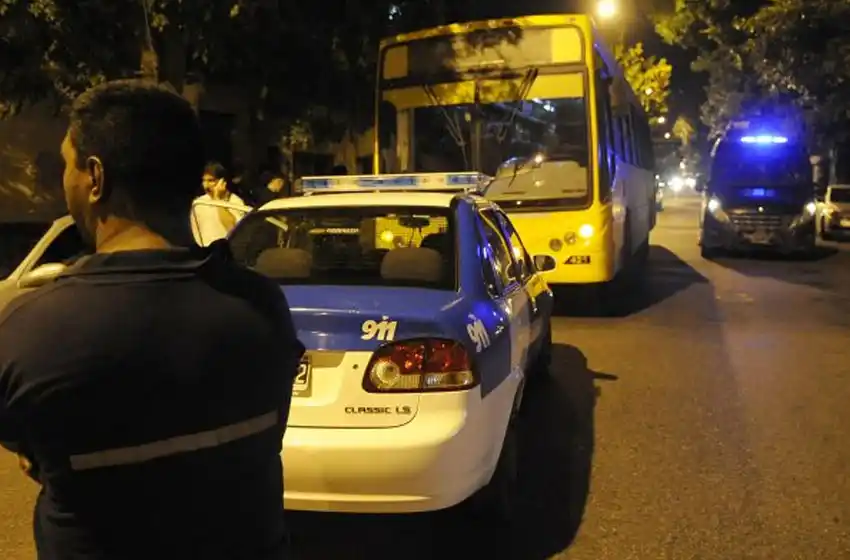 Refuerzan los controles en los colectivos: habrá requisas a los pasajeros