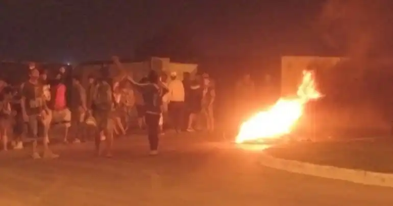 Olavarría: vecinos protestaron porque no los dejaban vender comida y bebida
