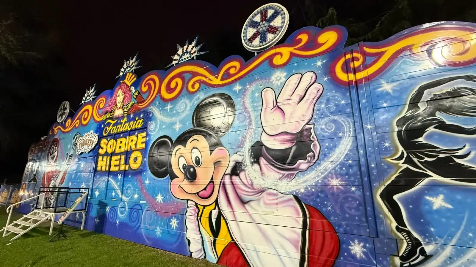La carpa calefaccionada de Fantasía Sobre Hielo se encuentra ubicada en el Hipódromo de Tandil.