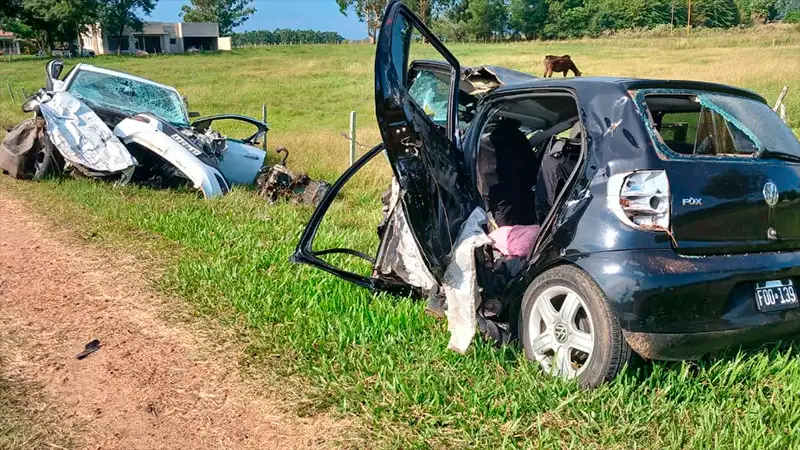 Siguen en terapia intensiva niña y su mamá que sobrevivieron a fatal accidente