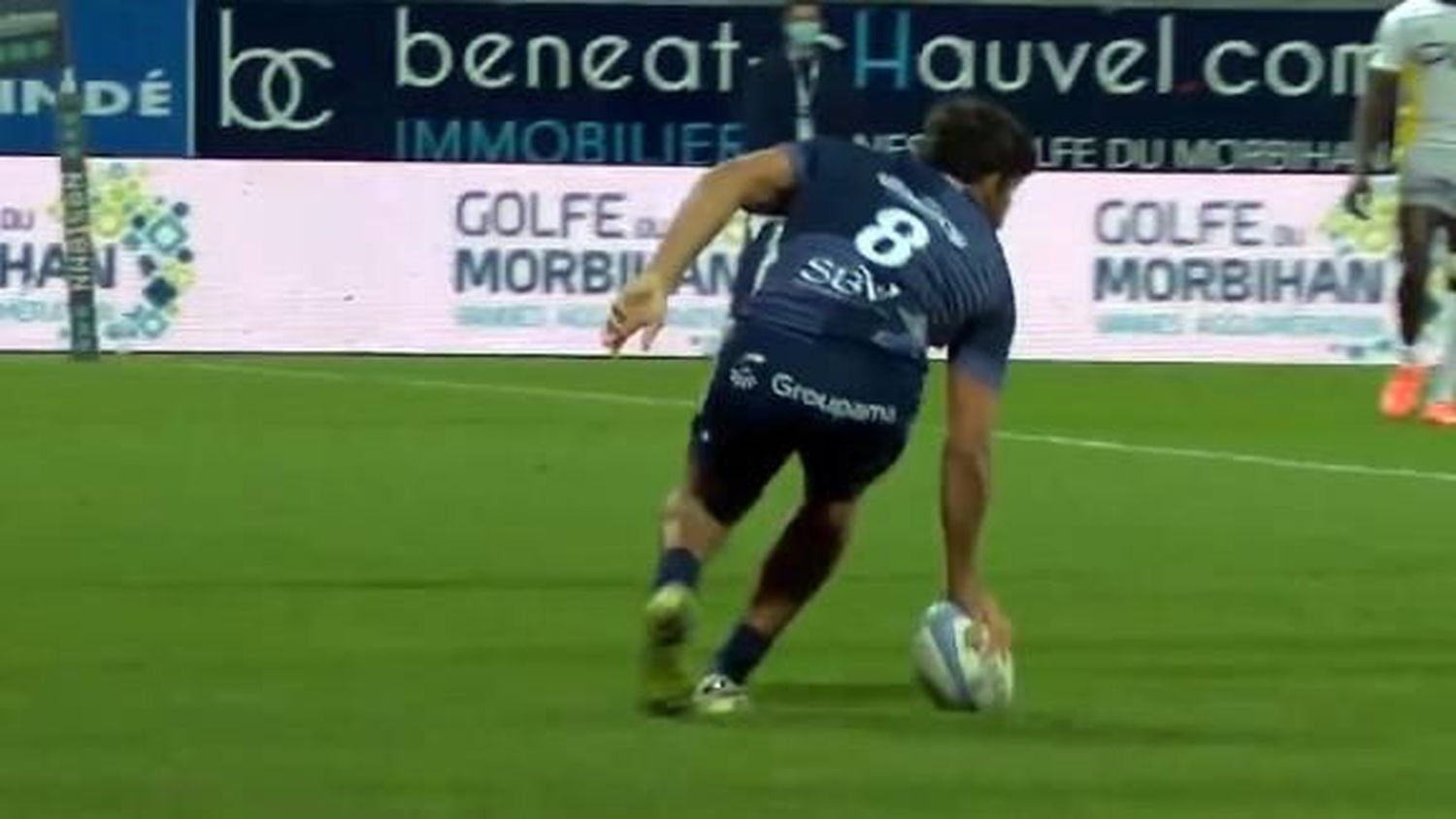 "La topadora de Tandil", el primer try de Rodrigo Bruni en el rugby francés