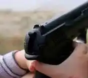 ¿DE QUIÉN ERA EL ARMA? Niño de 10 años de edad mata a un adolescente de 13 años