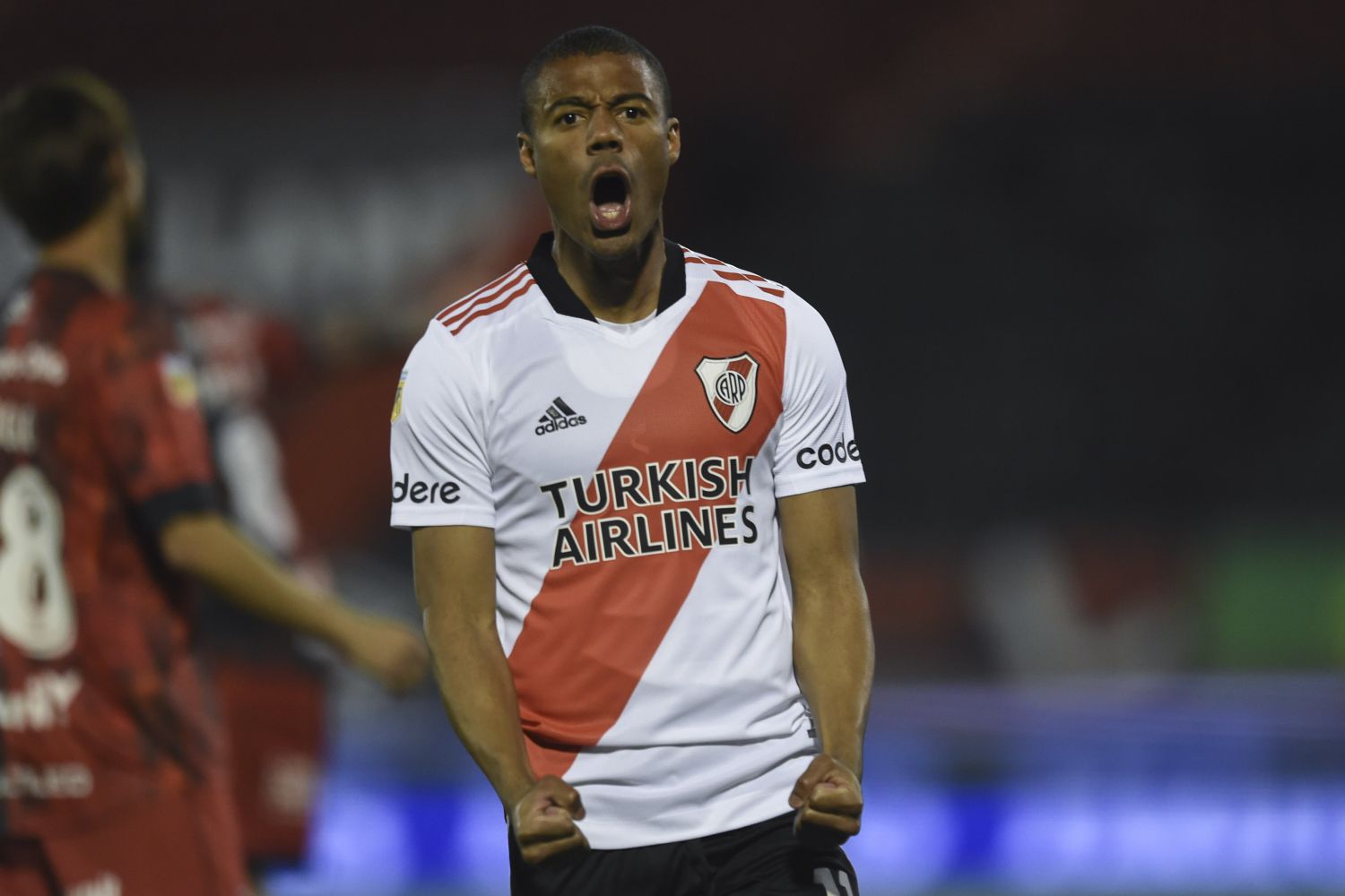 Un River ascendente, en otro examen ante Arsenal