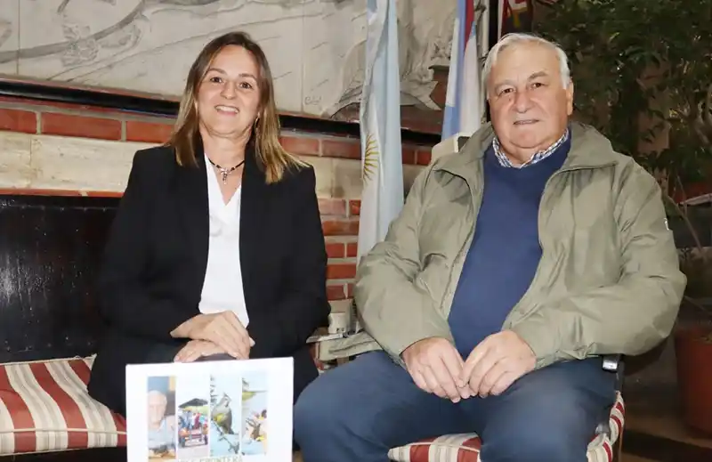 Carmen Alonso - Marcos Follonier