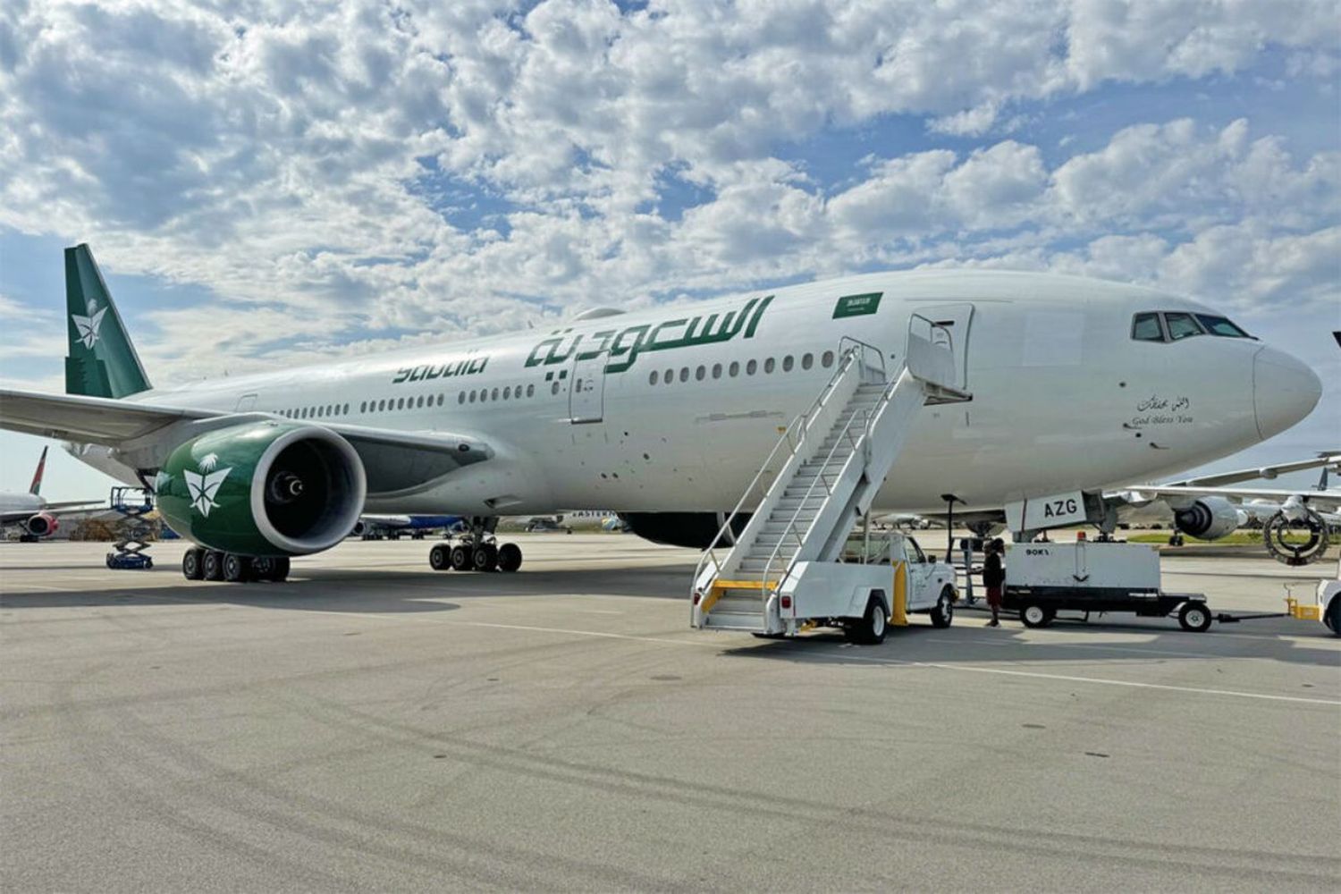 En aviones 777 con casi 500 asientos, Saudia ya lleva peregrinos a La Meca