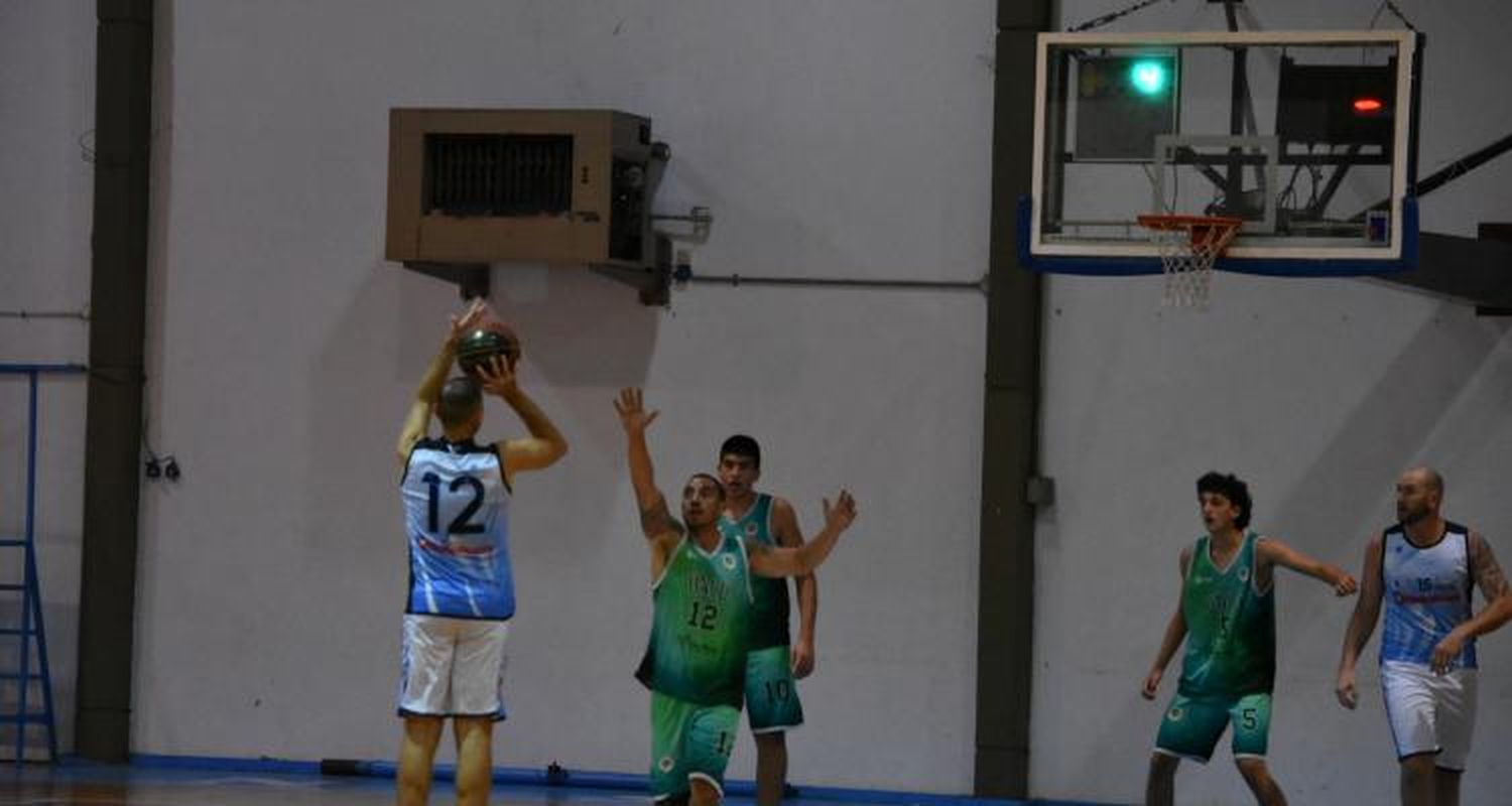 Con facilidad, Náutico se sacó de encima el debut en la ABZC