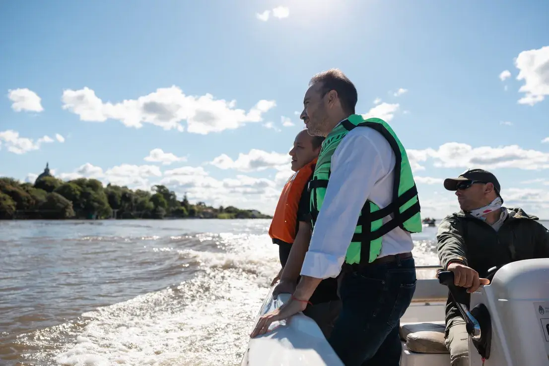 El gobernador de Corrientes anunció medidas económicas y asistencia por las inundaciones