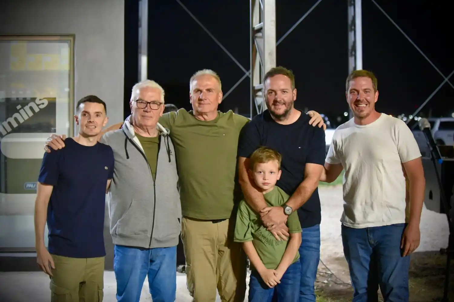 La familia de Paumotors presente en la inauguración de la nueva sede.
