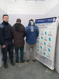Aprehendieron a dos hombres tras un asalto en Del Valle al 1000