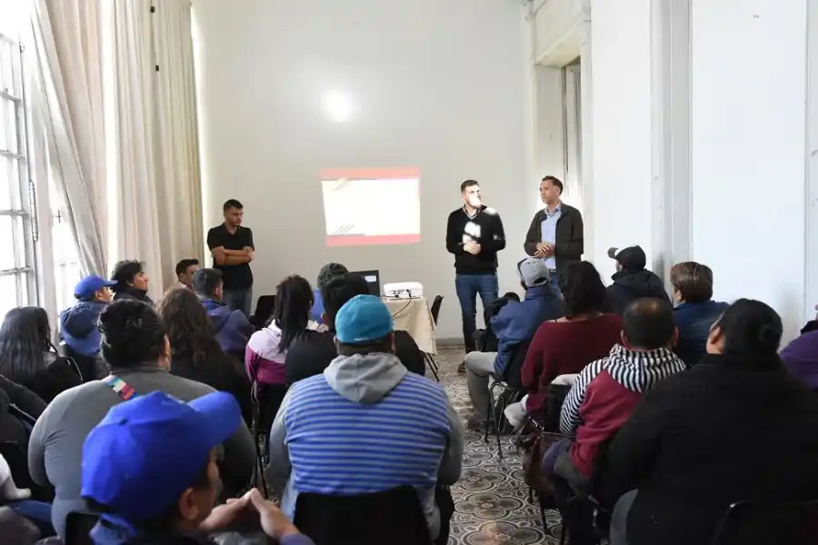 Comenzó un nuevo curso en temas de gestión y administración para Cooperativas