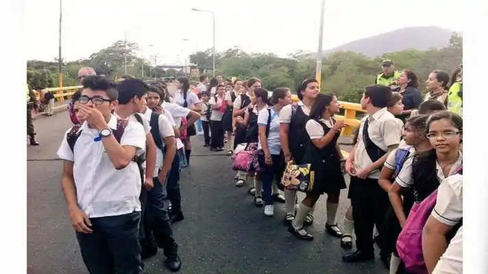 Sistema educativo colombiano beneficia a más de 360.000 estudiantes venezolanos