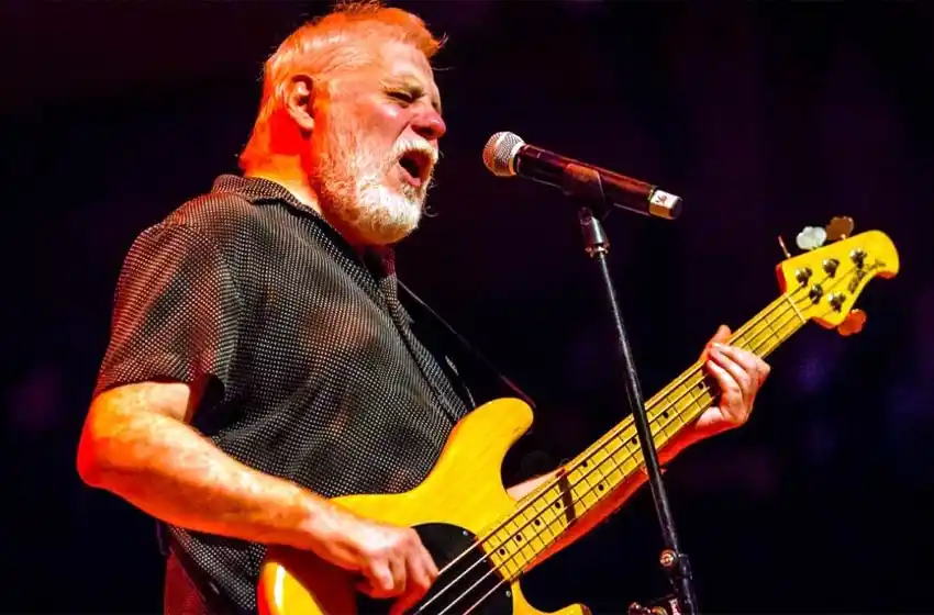 Un integrante de Memphis la Blusera confirmó que tienen que amputarle una pierna