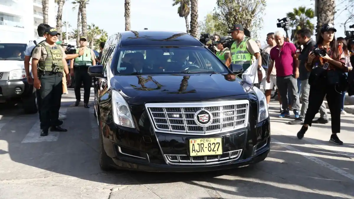 Restos de Mario Vargas Llosa fueron cremados y entregados a sus tres hijos