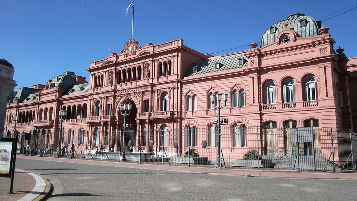 Las provincias se declararon en "emergencia" y el gobierno convocó a una cumbre de gobernadores