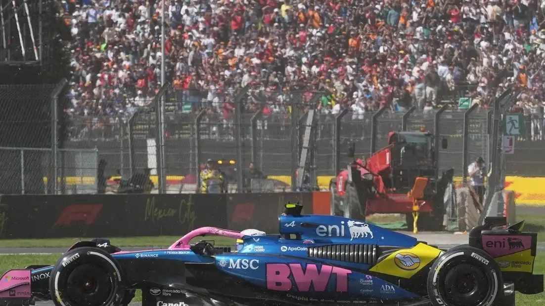 Colapinto se fue de pista en la segunda carrera