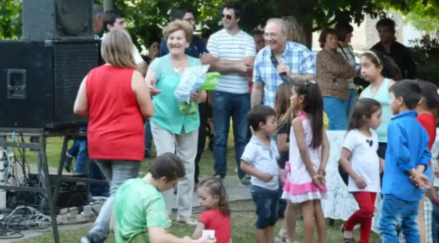 Galarza. Municipio rindió homenaje a todas las madres 
