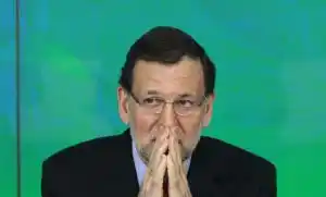 España: Rajoy niega haber recibido dinero en negro y descarta renunciar